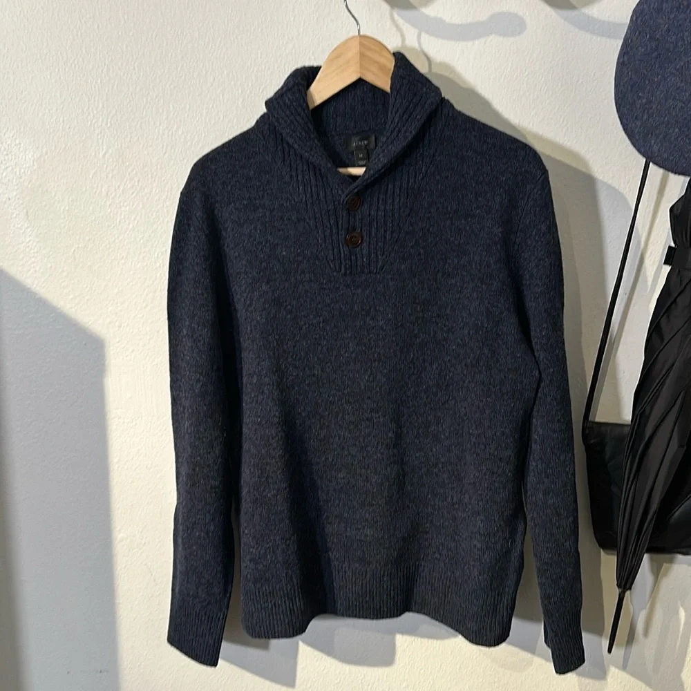 J.Crew 100% Lambs wool men’s sweater